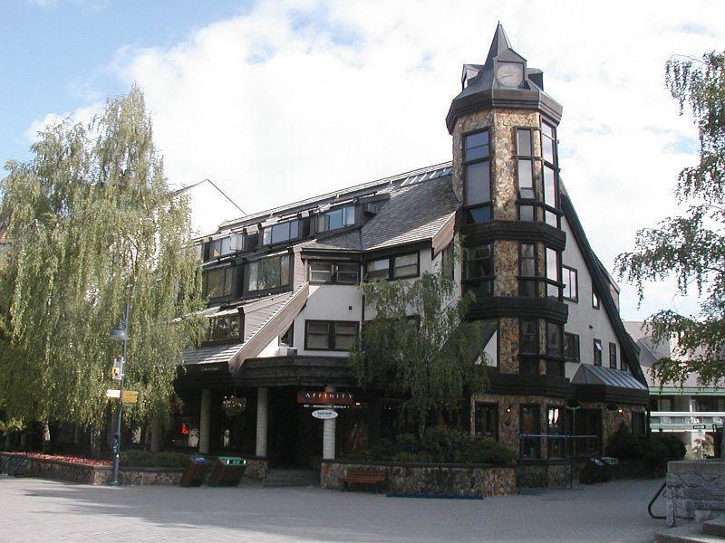 Clock Tower Resort Whistler Bagian luar foto